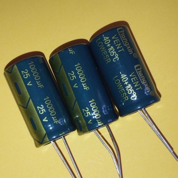 10000mkF 25V 105°C електроліт 18*35 Chongxin
