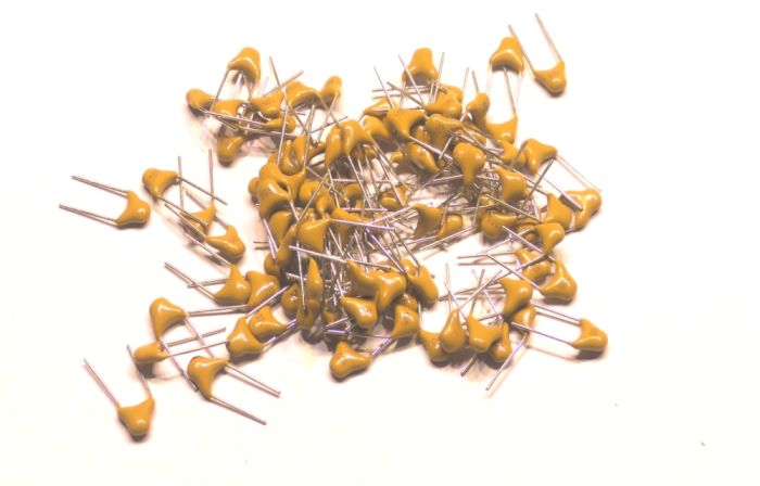 10мкф 50в Y5V +80-20% (0805) багатосл.кер.конденсатор (К10-17б),