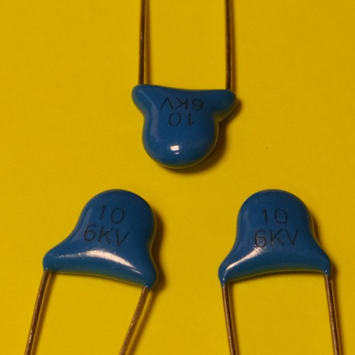 10PF (6,3 KV) Y5P 10% ВИСОКОВОЛЬТНА КЕРАМІКА