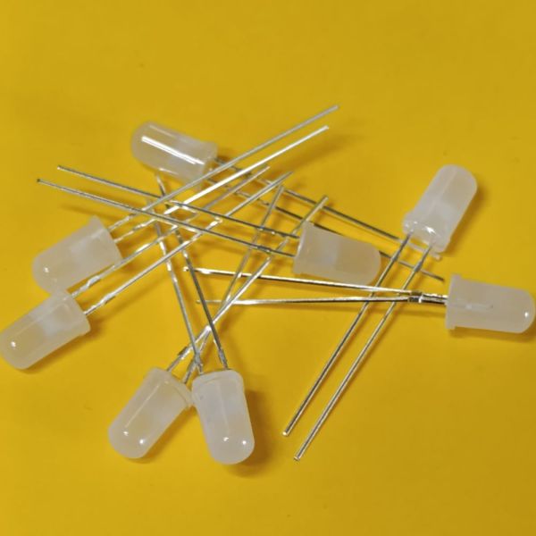 Світлодіод 5мм 12В жовтий 5613YD 60° дифузна лінза