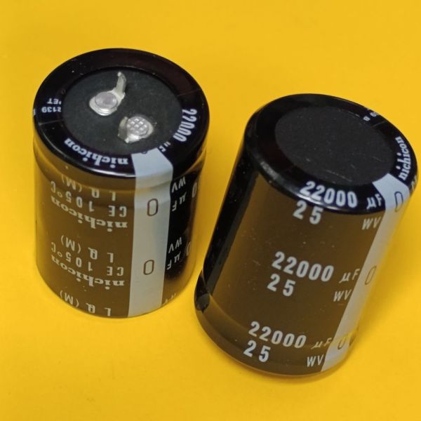 22000mkF 25V CE 105°C конденсатор електролітичний 30*41 nichicon
