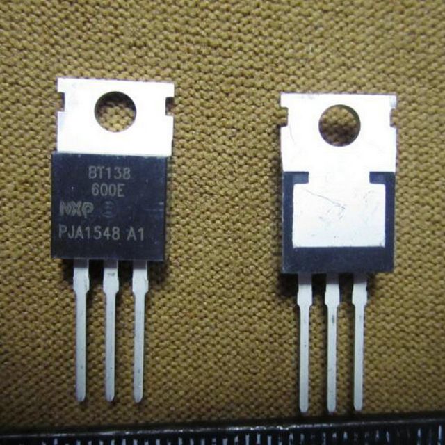 BT138-600E TO220 NXP (PH)