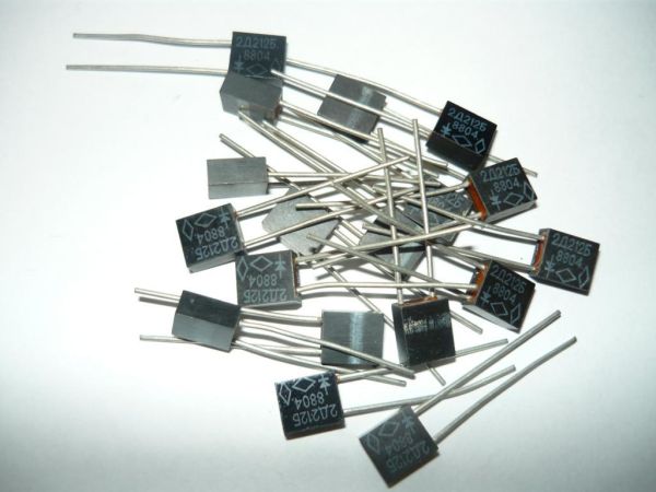 Діод 2Д212Б(пл)