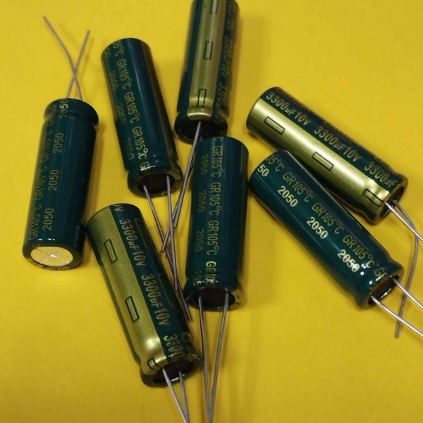 3300мкф 10в 10*30mm комп'ютерний низький імпеданс low esr