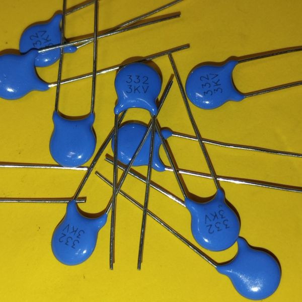 3300пф 3000в Y5P 10% керамічний дисковий конденсатор (К15-5)