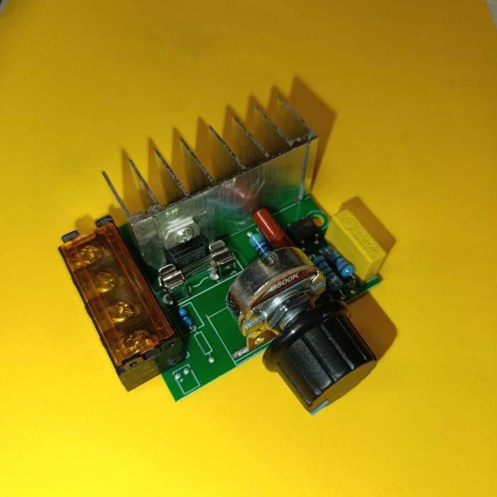 Регулятор мощности-диммер 4000W-LP низкопрофильный 220В фазовый симисторный BTA24-600