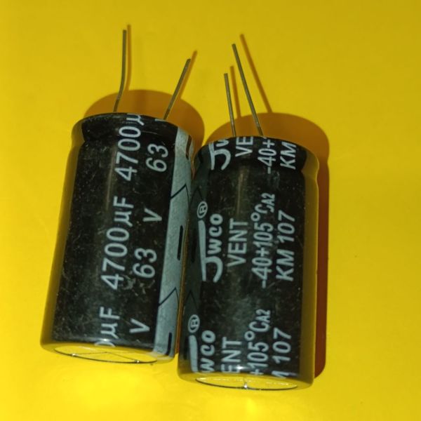 4700мкф 63в електролітичний конденсатор 105°C jwso 22*40мм