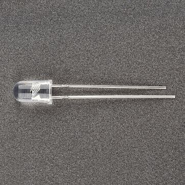 Світлодіод 5мм 3В 7 комбінацій кольорів мигаючий плавний 5013RGВC-В прозора лінза