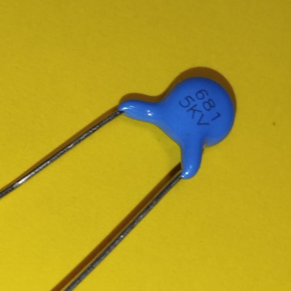 680пф 5000в Y5P високовольтний керамічний конденсатор