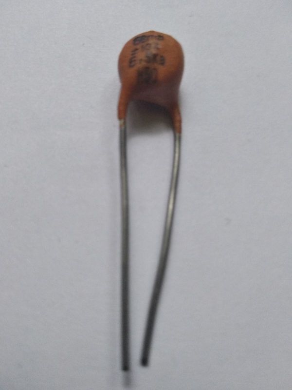 68пФ 6,3кВ Н50 конденсатор К15-5 керамічний високовольтний