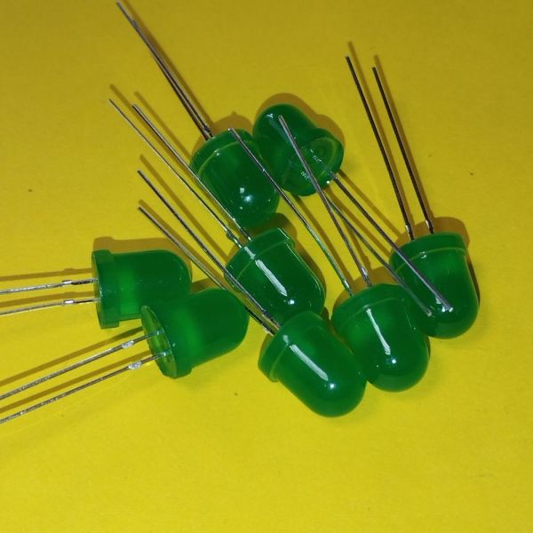 Светодиод выводной 8 мм зеленый диффузная линза