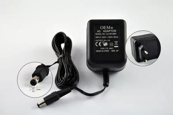 Блок живлення OEM AC ADAPTOR AA-091ABN 9V ~ 1A