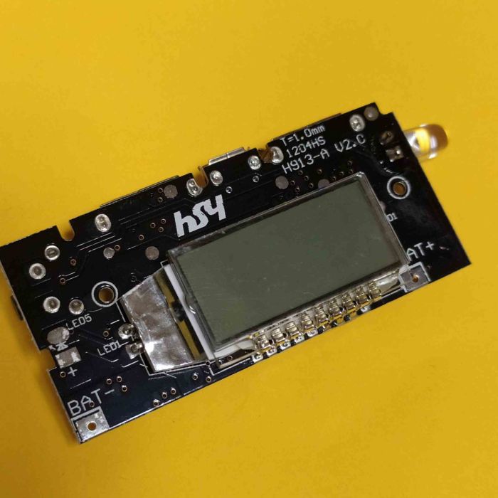 Плата контролер до PowerBank з LCD дисплеєм, 2 x USB 5В, 2А