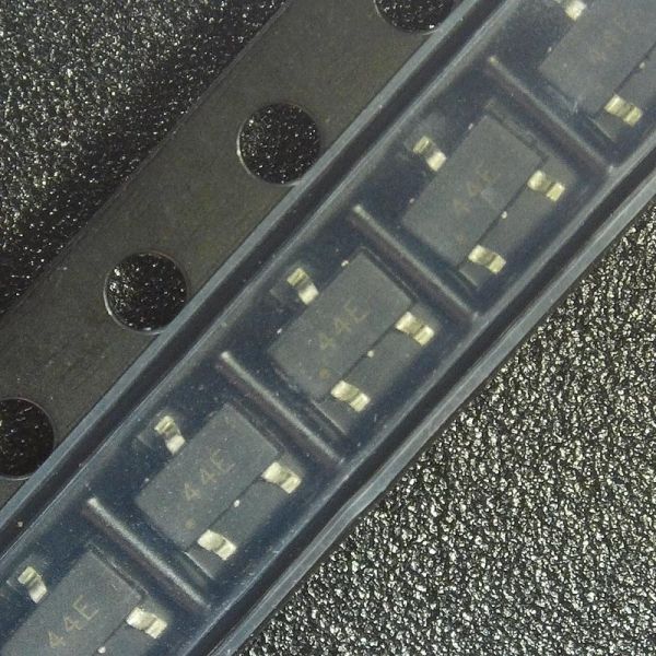 Датчик Холла HAL3144E SOT-23 цифровий з відкритим колектором