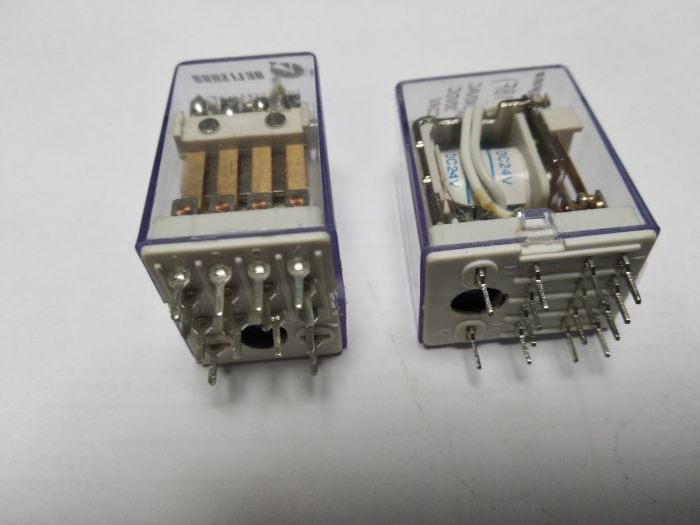 HLS-4453(18F)-4C- 24VDC-7A-конт.4З реле Helishun (плата)