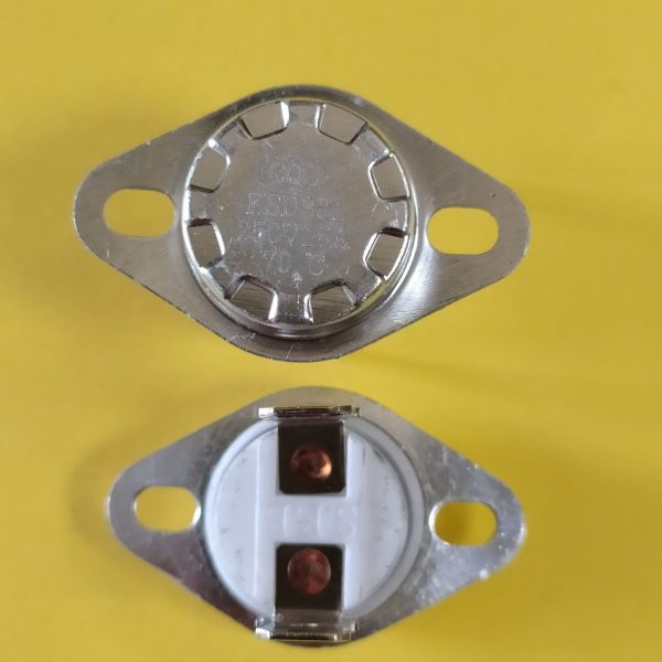 ТЕРМОСТАТ KSD301 70°С 16A (НОРМ/ЗАМКН., ВЕРТИКАЛЬНІ КОНТАКТИ, НЕРУХОВИЙ ФЛАНЕЦЬ, КЕРАМІКА, FBVL)