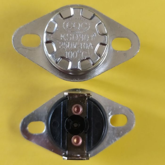 KSD301 10A 250В 100°C  термостат з кнопкою (норм/замкн.,верт.контакти,неподв. фланець)