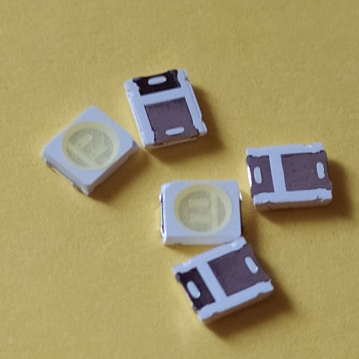 СВІТЛОДІОД ДЛЯ ПІДСВІТЛЕННЯ LCD TV 2835 6V 1,5W OSRAM АНАЛОГ