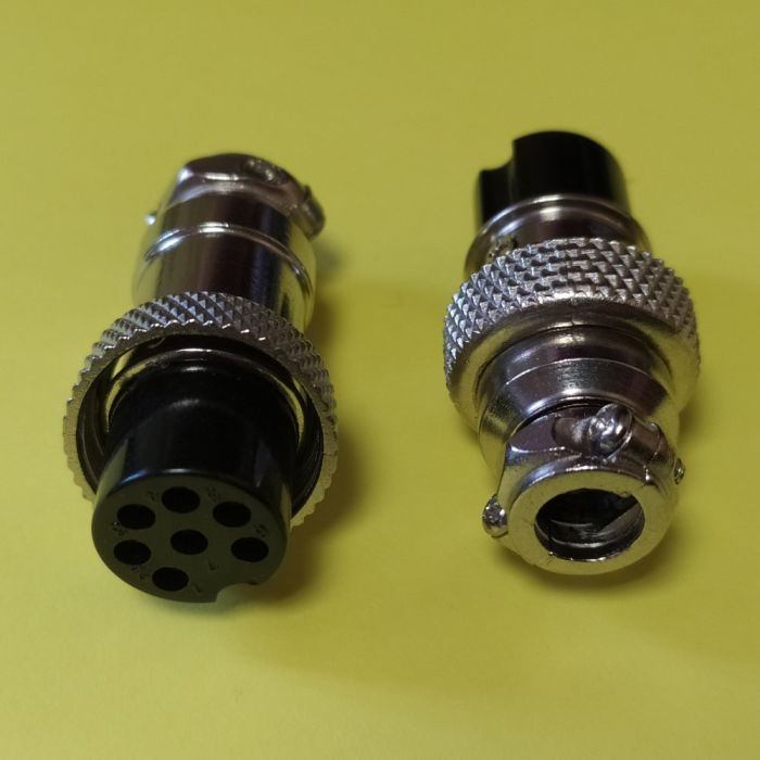 Гніздо MIC 327 під кабель, 7pin, діам.-16мм