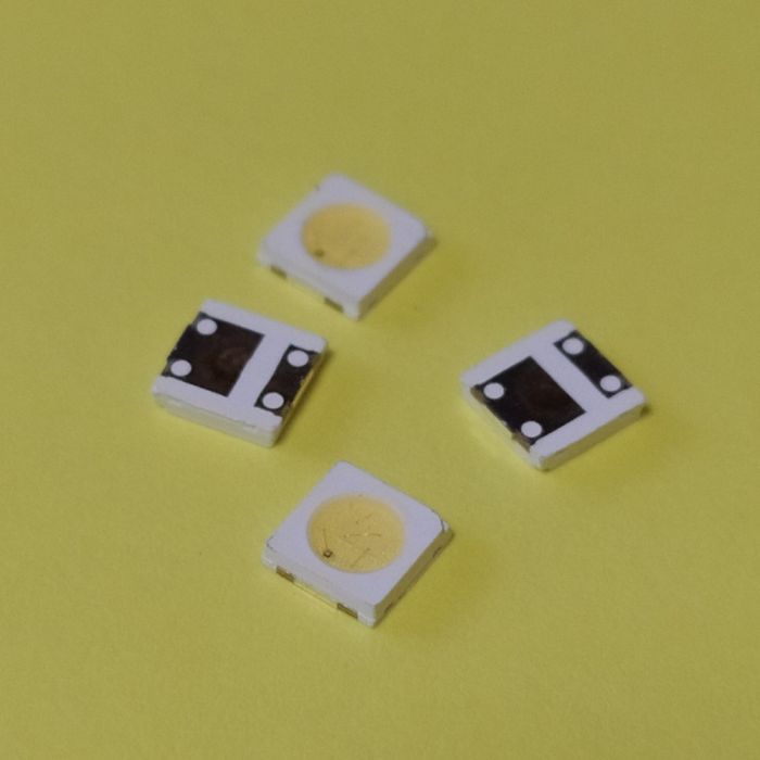 СВІТЛОДІОД ДЛЯ ПІДСВІТЛЕННЯ LCD TV 3535 6V 2W 150 ЛМ UNI