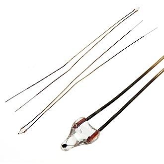 Терморезистор СТ3-19 15кОм