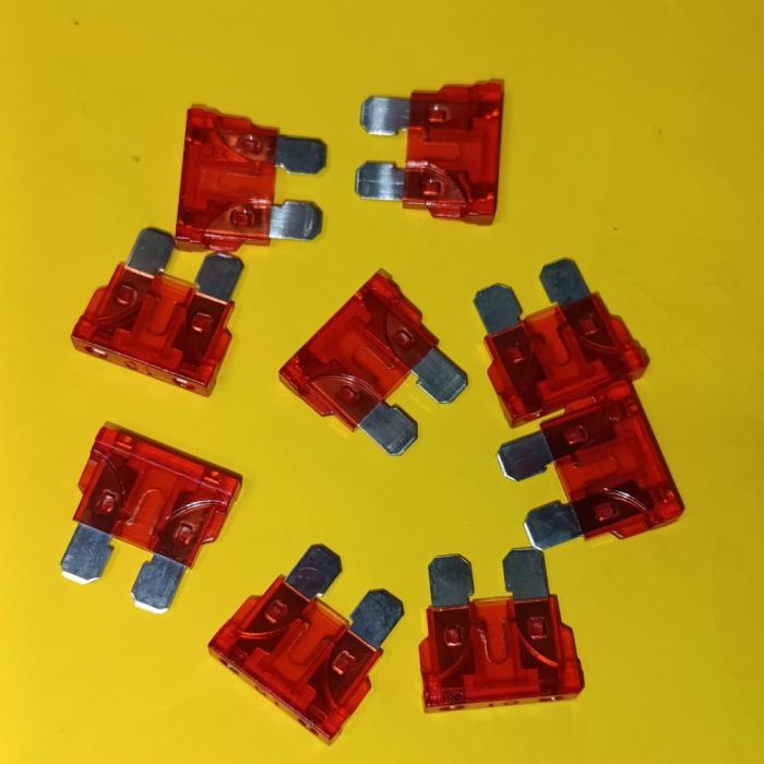 Запобіжник автомобільний medium 10A