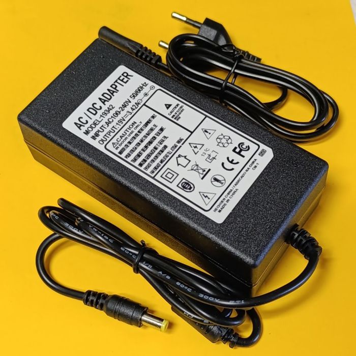 Блок живлення ноутбука Toshiba, Acer, HP, Asus, Lenovo, 19V, 3.42A, 1,7/5,5мм