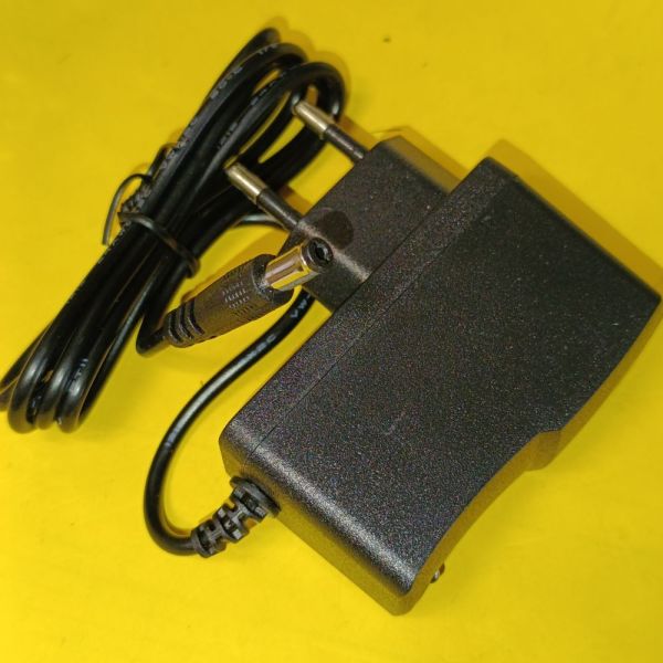 Блок живлення 5В 2А штекер 5.5*2.1мм стабілізований імпульсний