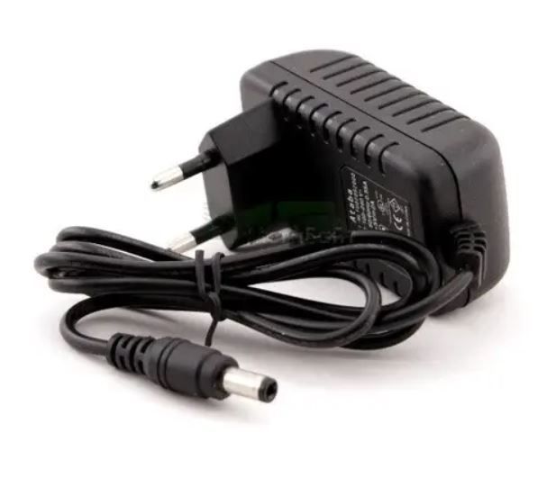 Блок живлення 3В 2А штекер 5.5/2.5 імпульсний адаптер