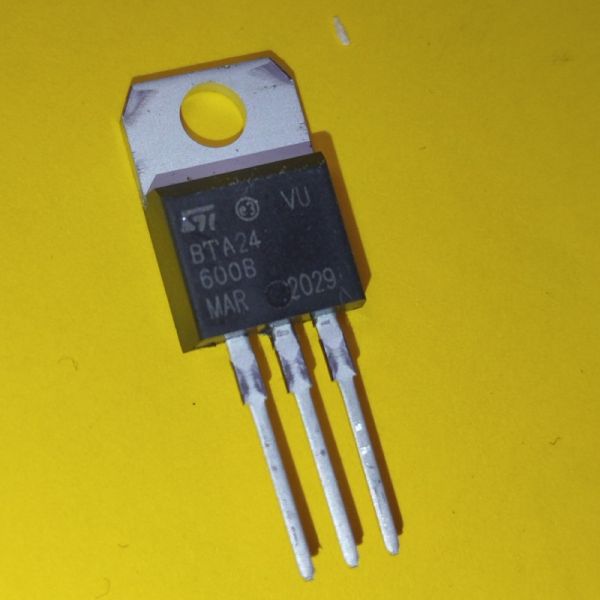 BTA24-600B TO220 NXP (PH)