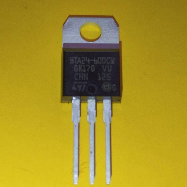 BTA24-600CWRG TO220 NXP (PH)