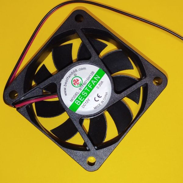 Вентилятор BTF6015H12B DC12V 0,20А 60*60*15мм скольжения