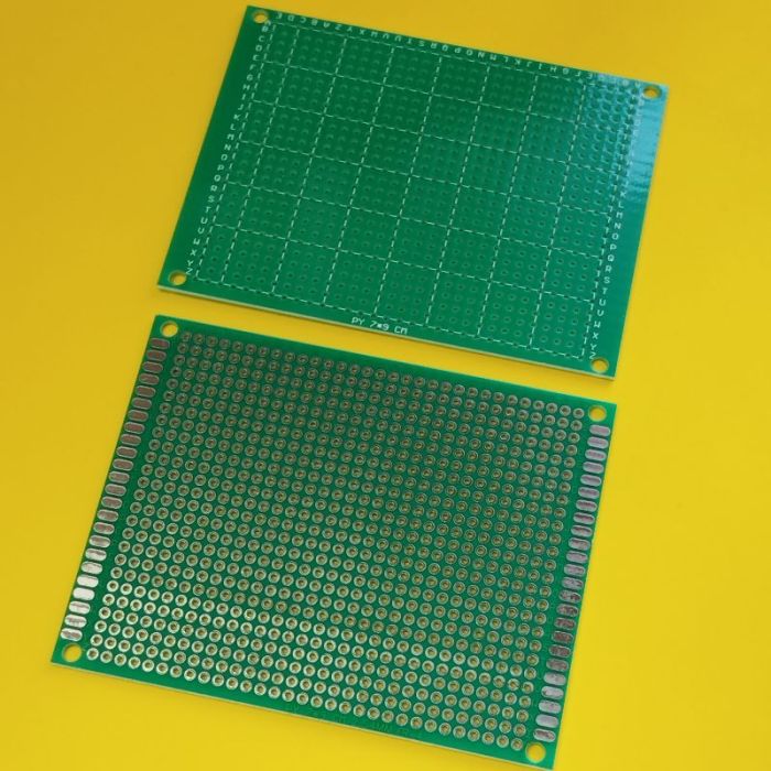 Макетна плата одностороння FR4 HAL 70*90 з маскою крок 2,54мм