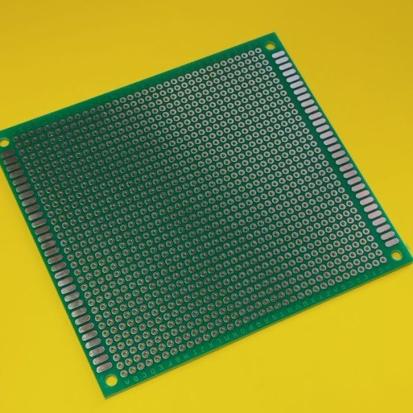 Макетна плата одностороння FR4 HAL 90*100 з маскою крок 2,54мм