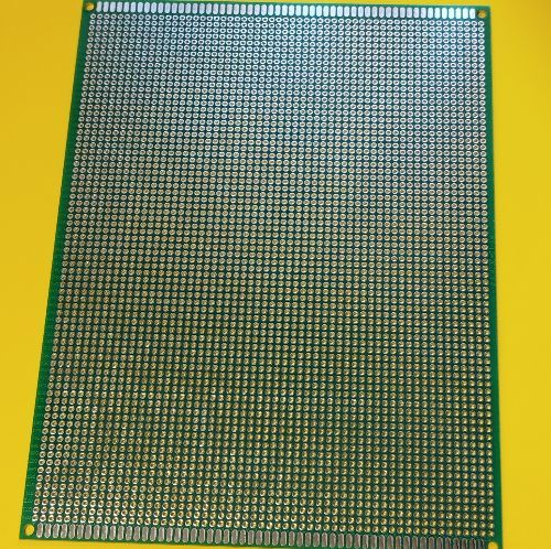 Макетна плата двостороння FR4 150*200 з металізацією і маскою