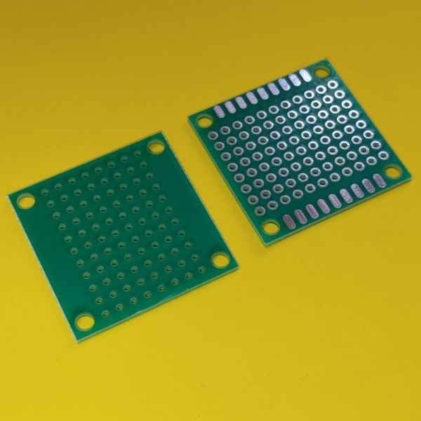 Макетна плата одностороння FR4 HAL 30*30 з маскою крок 2,5мм