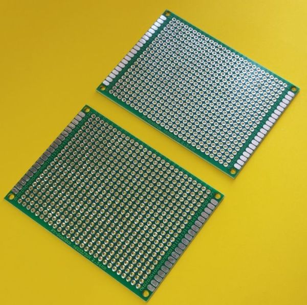 Макетна плата двостороння FR4 60*80 з металізацією і маскою