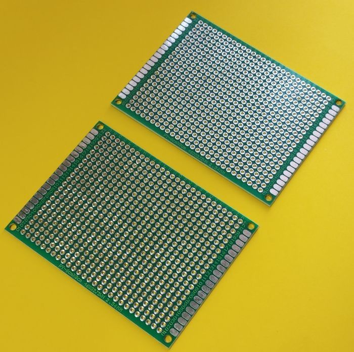 Макетна плата двостороння FR4 60*80 з металізацією і маскою