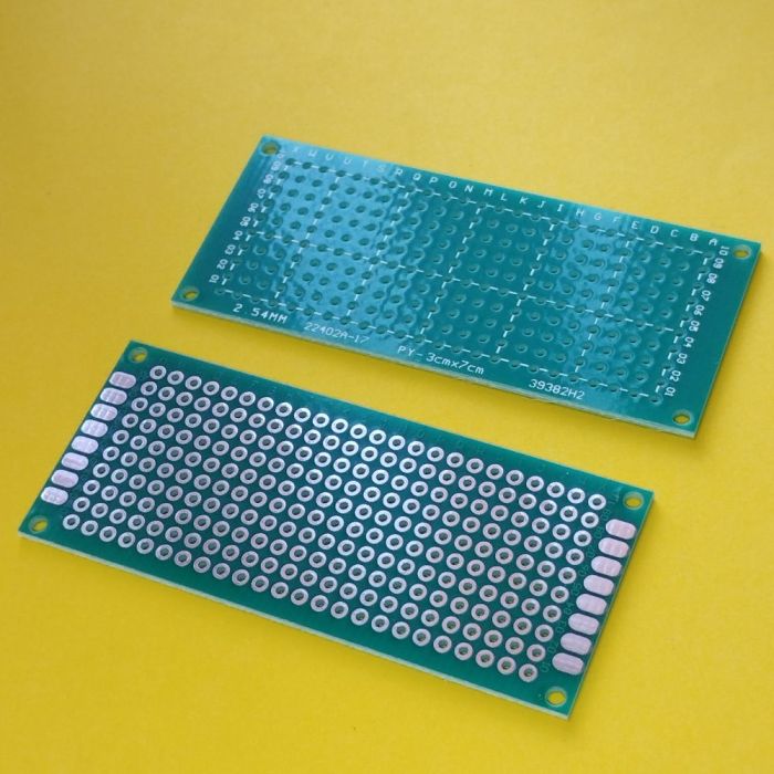 Макетна плата одностороння FR4 HAL 30*70 з маскою крок 2,54мм