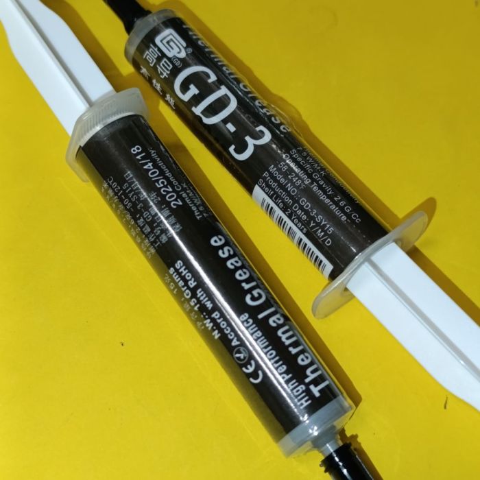 Теплопровідна термопаста сіра GD3 7.5 Вт/(м*К) шприц 15г