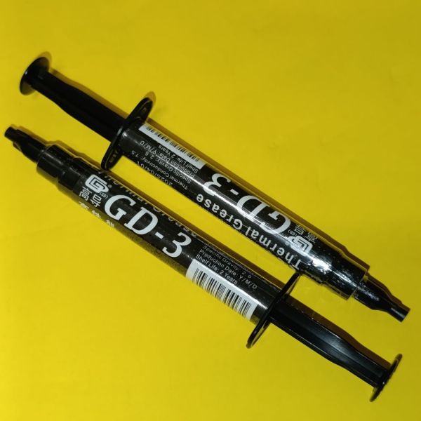 Теплопровідна термопаста сіра GD3 7.5 Вт/(м*К) шприц 7г