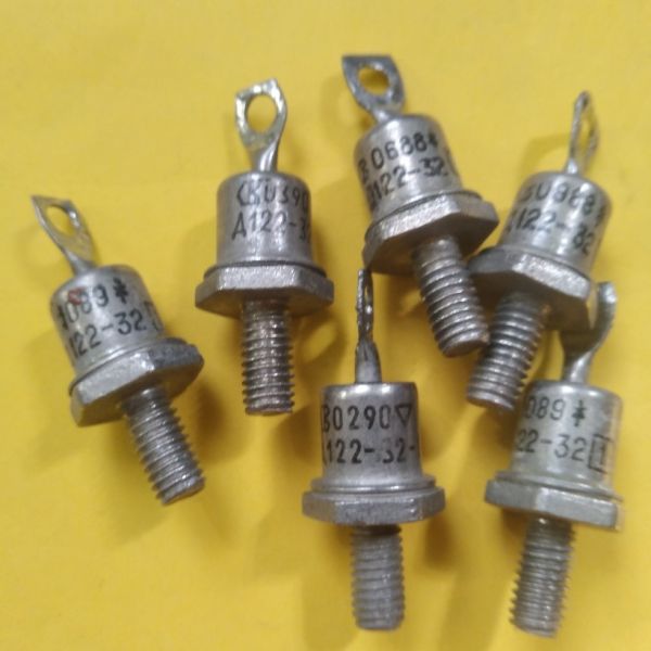 Діод Д122-32-1 (демонтаж)