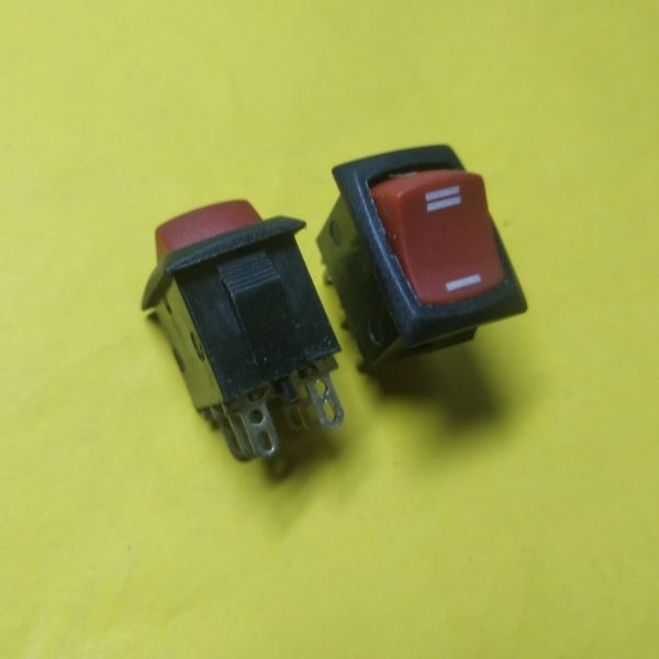 KCD1-202-1 (MRS-202) , 6pin , 3A, 250V ; ON-ON ; корпус чорний ;клавіша червона; перемикач