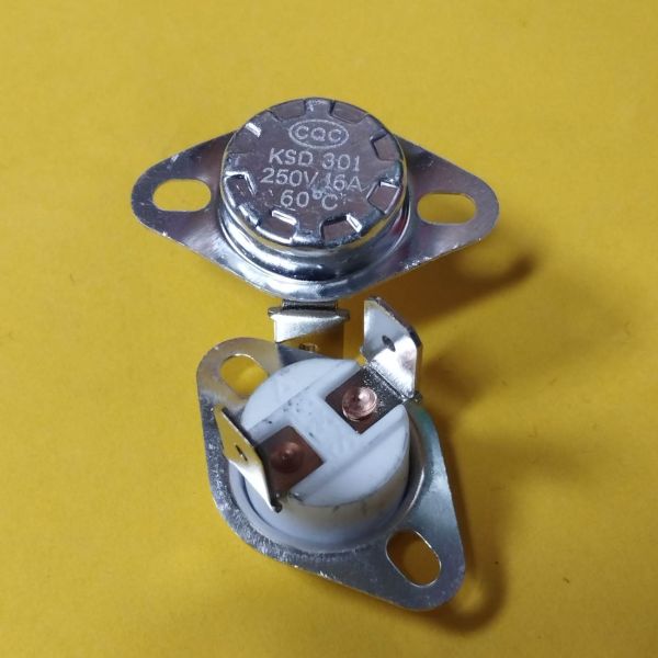 KSD301 16A 250В 60°C термостат (норм/замкн., вертикальний контакти, нерухомий фланець)