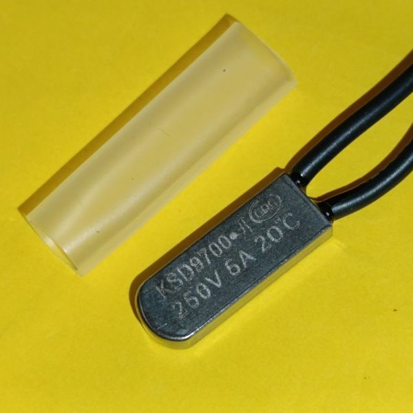 KSD9700 5A 250В 20°C термоcтат нормально розімкнені контакти NO