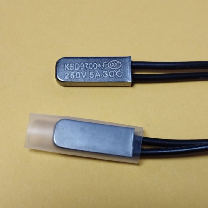 KSD9700 5A 250В 30°C термостат нормально відкритий