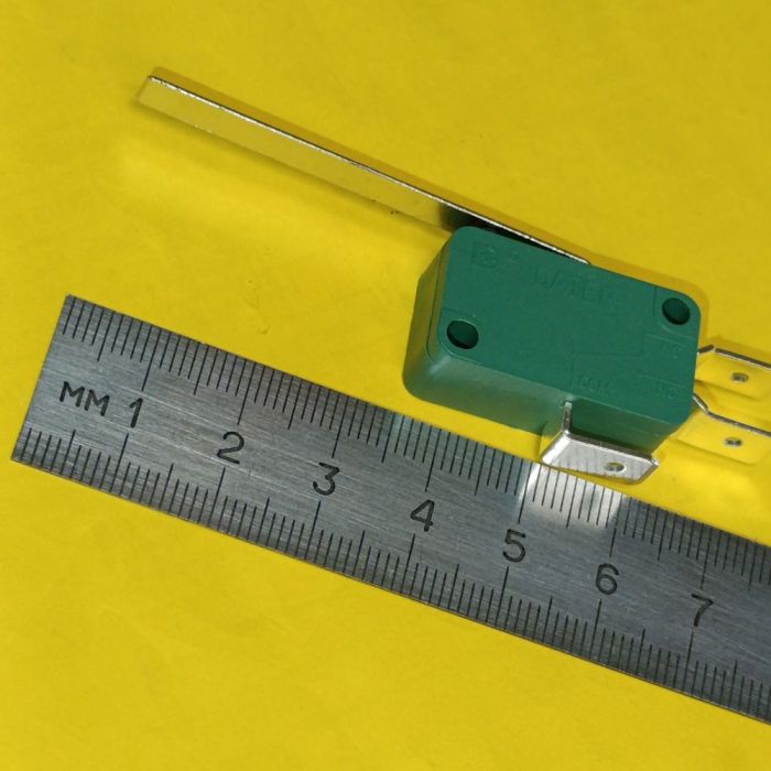 Мікроперемикач KW1-103-4, 28*16*10 мм., з довгою планкою, 16A 250В AC, 3pin