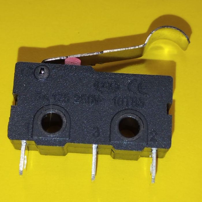 Мікроперемикач середній KW4-Z4F (5А,125V)