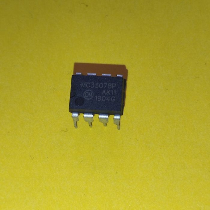 MC33078P, операционный усилитель, 2 Усилителя, 16 МГц, 7 В/мкс, ± 5В до ± 18В, DIP8