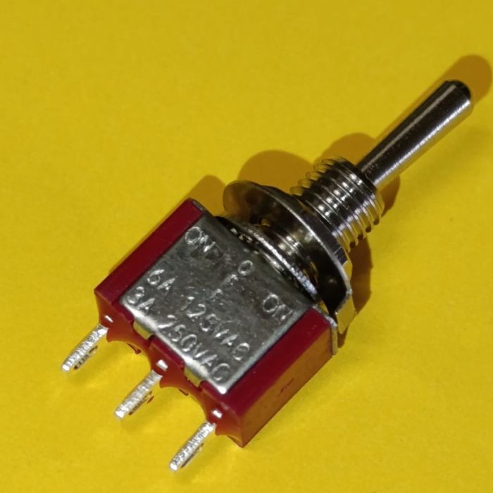 Тумблер MTS-103R (ON-OFF-ON) 3-х контактный, 3A, 250VAC